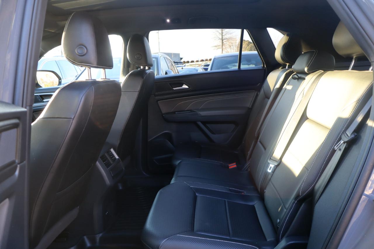 Volkswagen Atlas Cross Sport SE w/Technology 2021