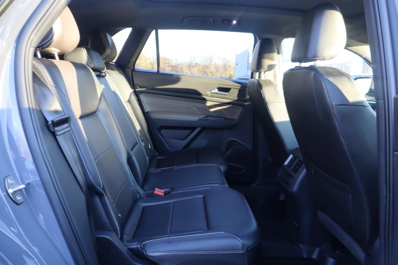 Volkswagen Atlas Cross Sport SE w/Technology 2021