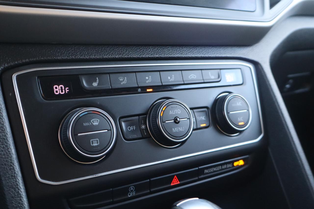 Volkswagen Atlas Cross Sport SE w/Technology 2021