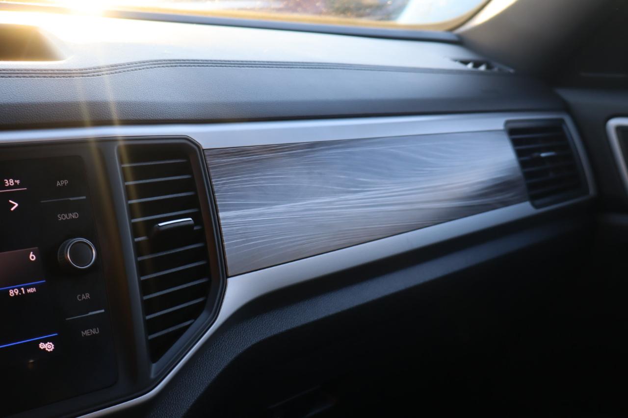 Volkswagen Atlas Cross Sport SE w/Technology 2021