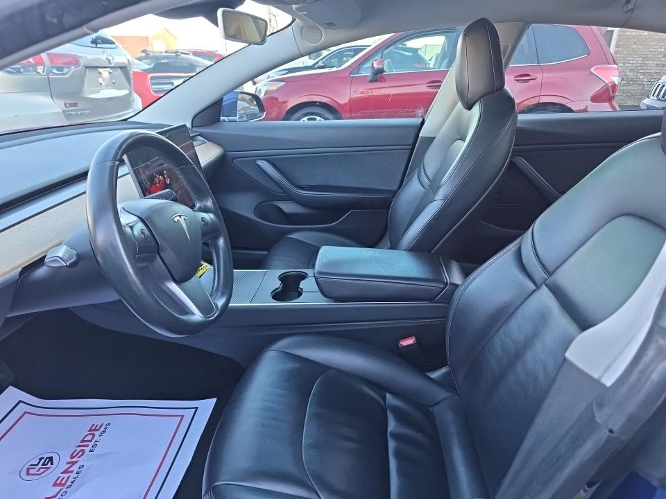 Tesla Model 3 Long Range 4D Sedan RWD 2018