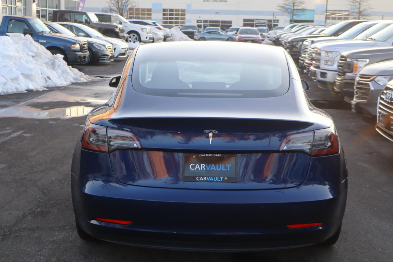 Tesla Model 3 Long Range 4D Sedan RWD 2018