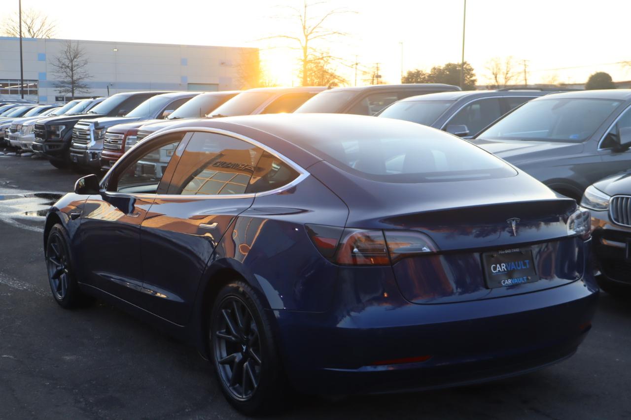 Tesla Model 3 Long Range 4D Sedan RWD 2018