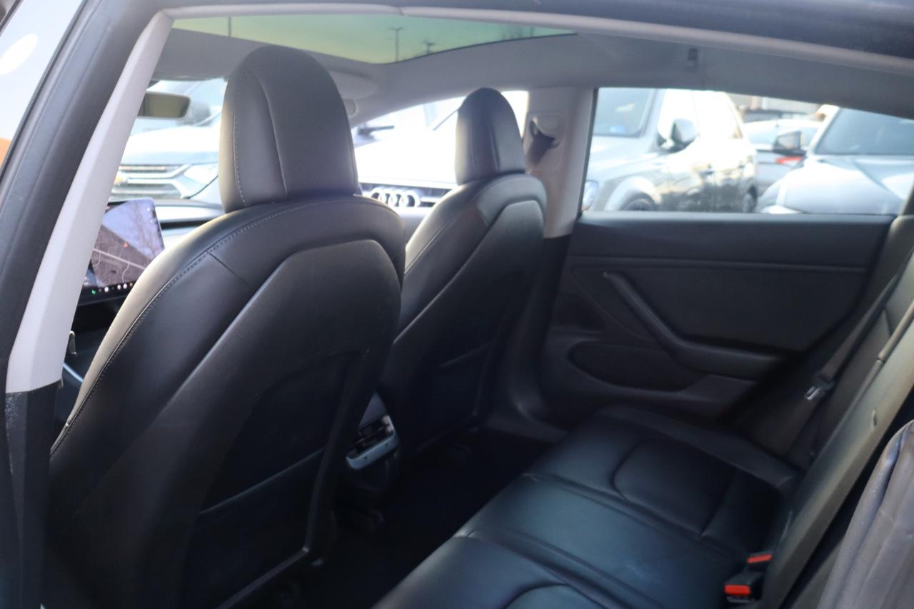 Tesla Model 3 Long Range 4D Sedan RWD 2018