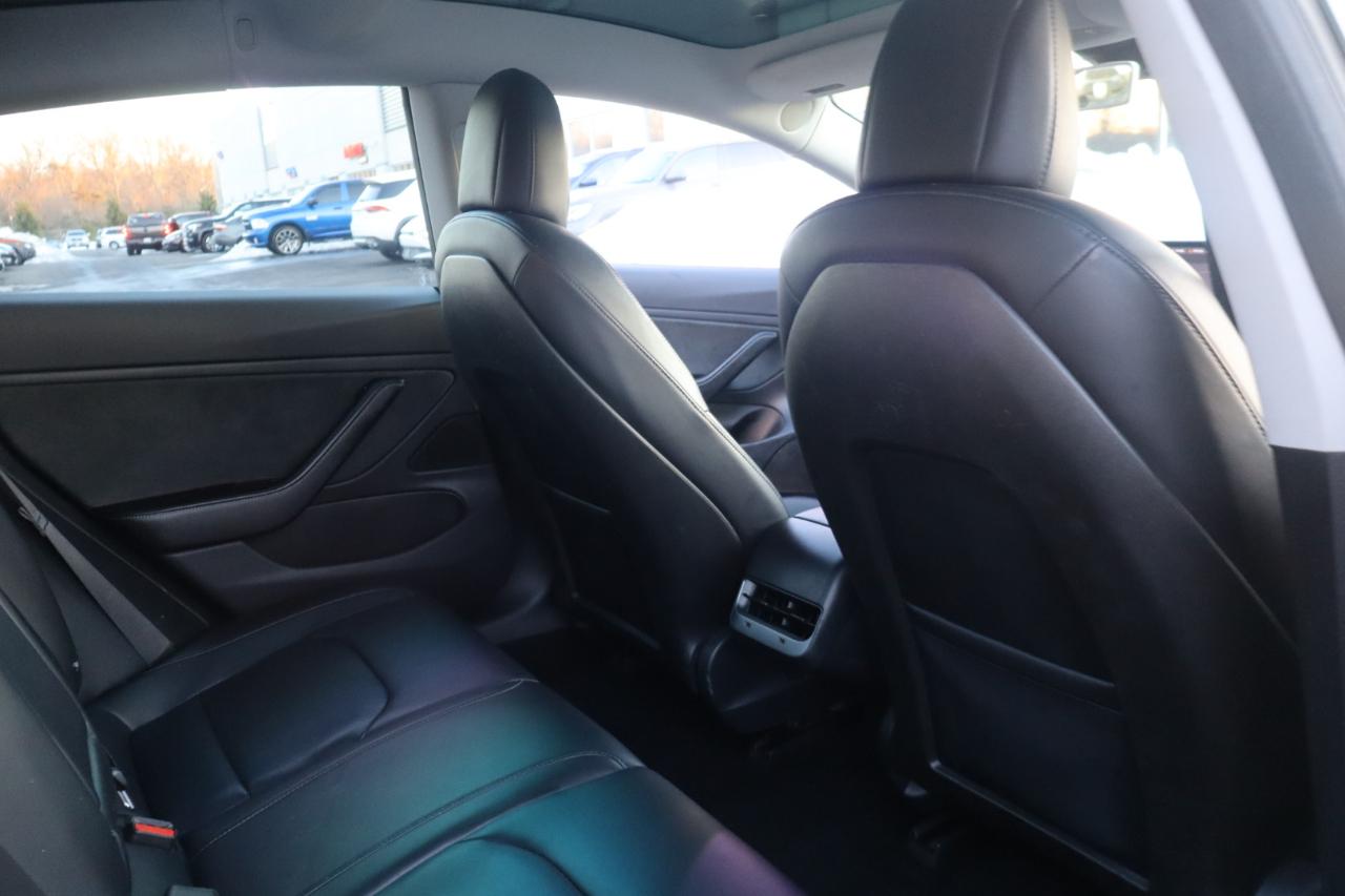 Tesla Model 3 Long Range 4D Sedan RWD 2018