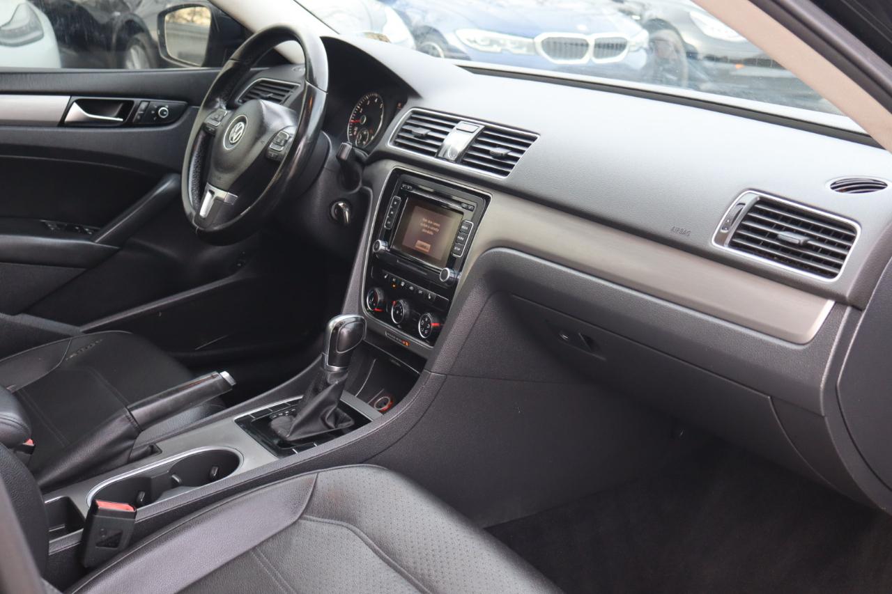 Volkswagen Passat 1.8T SE AT PZEV 2014