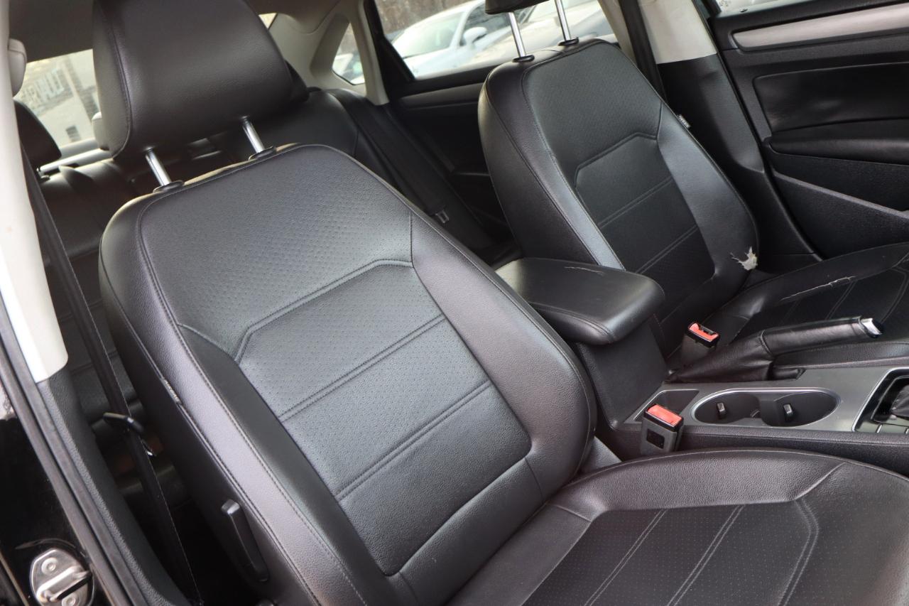 Volkswagen Passat 1.8T SE AT PZEV 2014