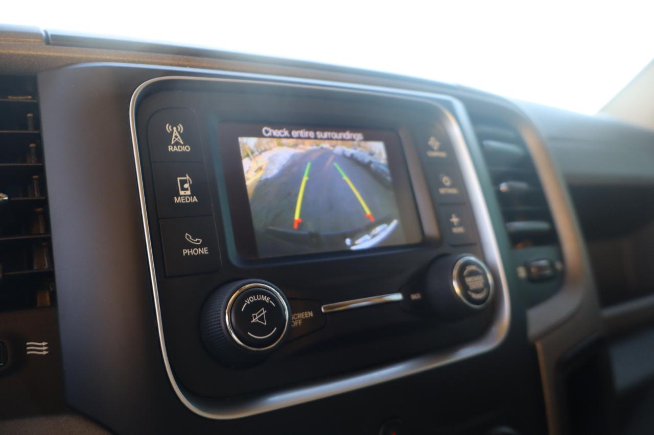 RAM 1500 Tradesman Crew Cab SWB 2WD 2018