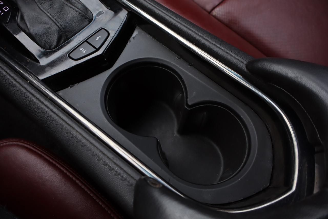 Cadillac ATS 2.0L Luxury AWD 2014