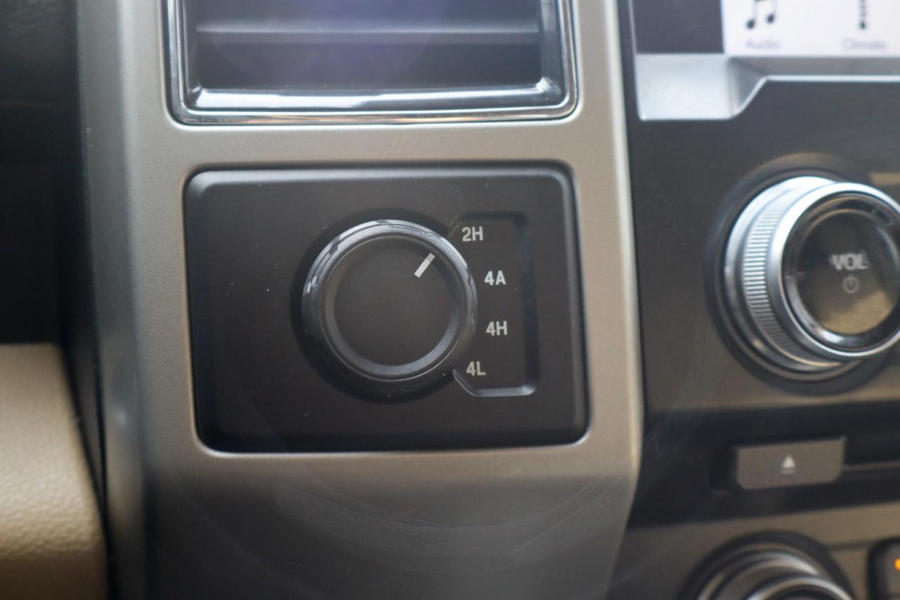 Ford F-150 Lariat SuperCrew 5.5-ft. Bed 4WD 2017