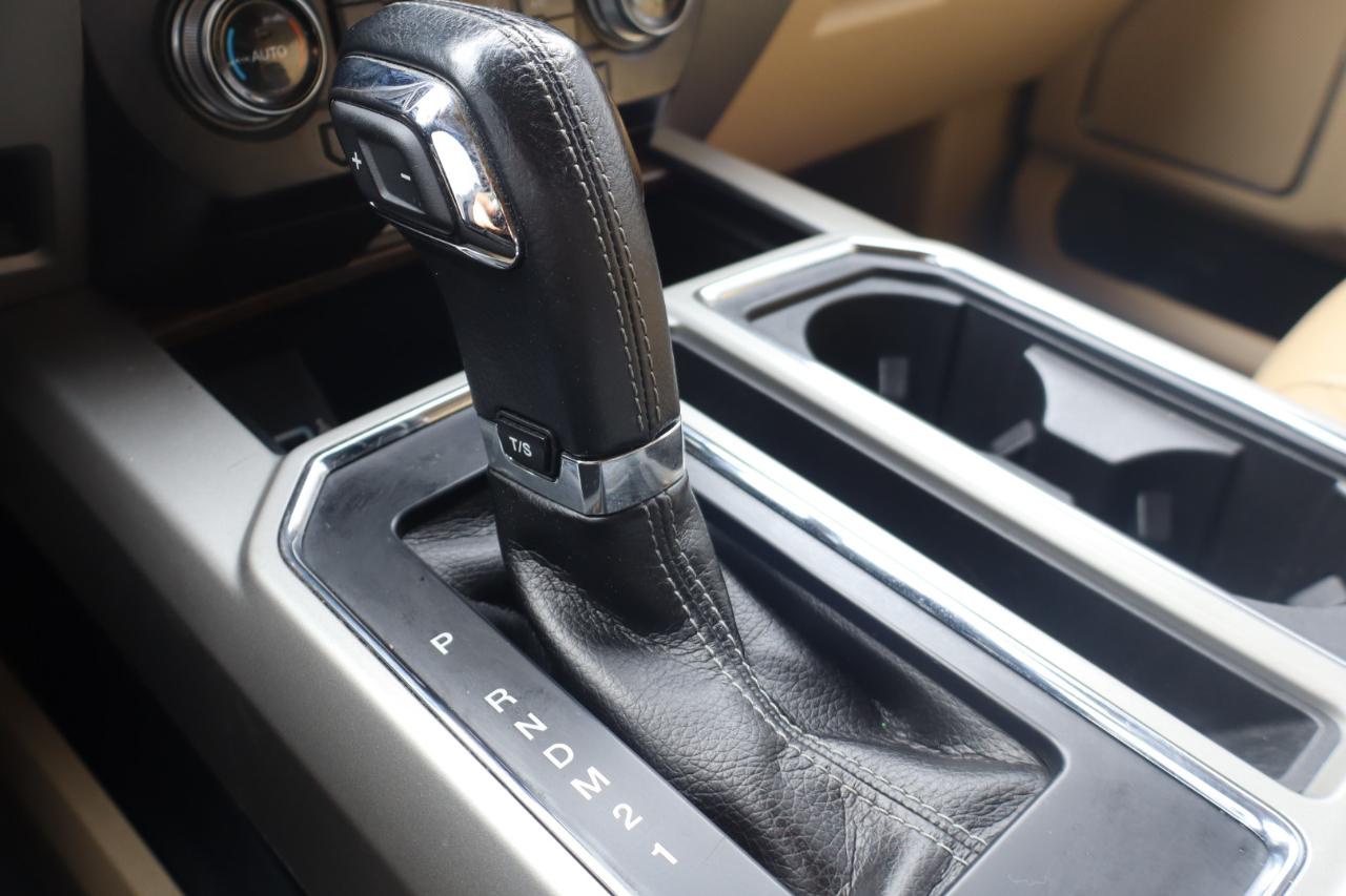 Ford F-150 Lariat SuperCrew 5.5-ft. Bed 4WD 2017