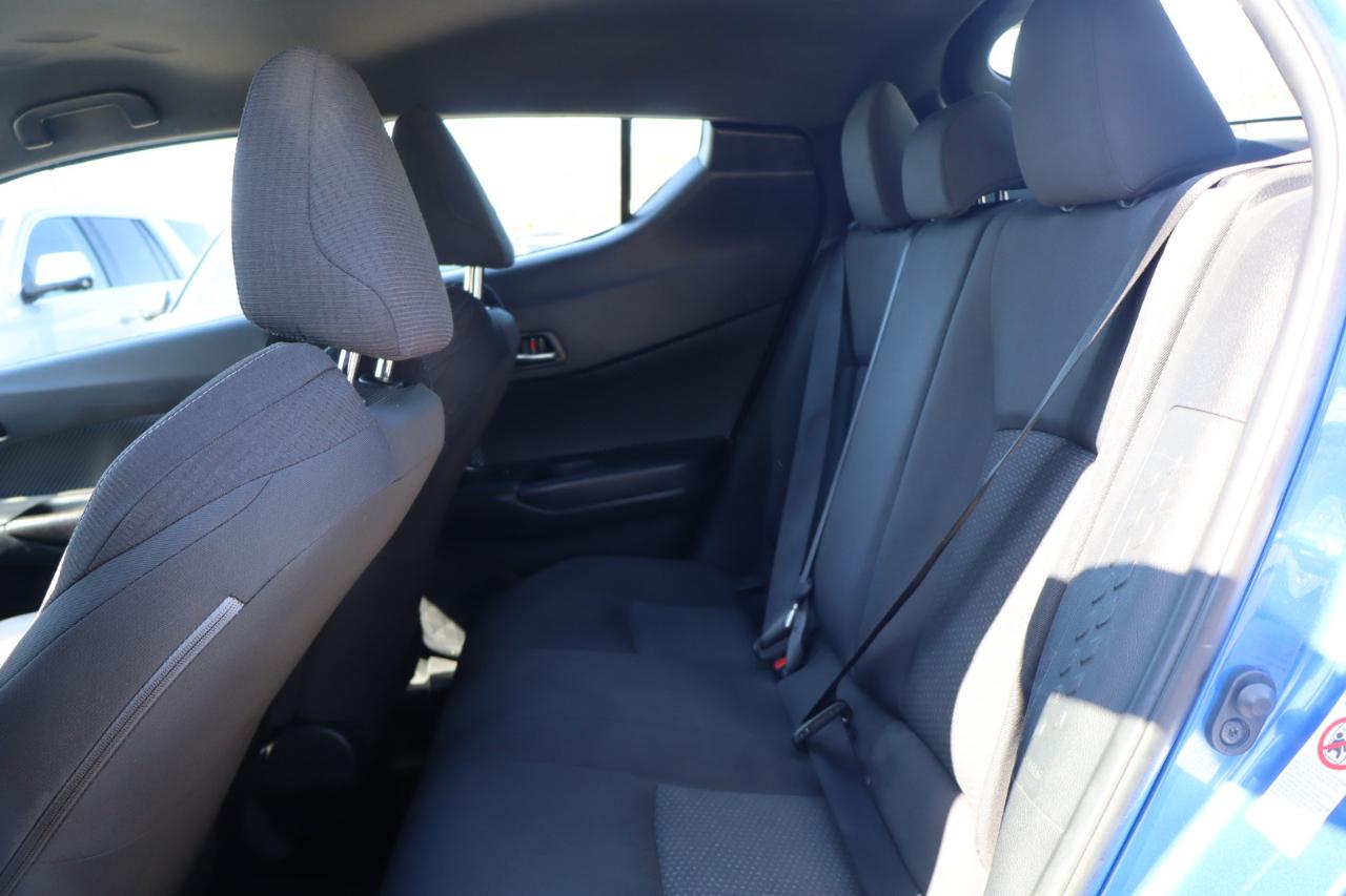 Toyota C-HR XLE 2018