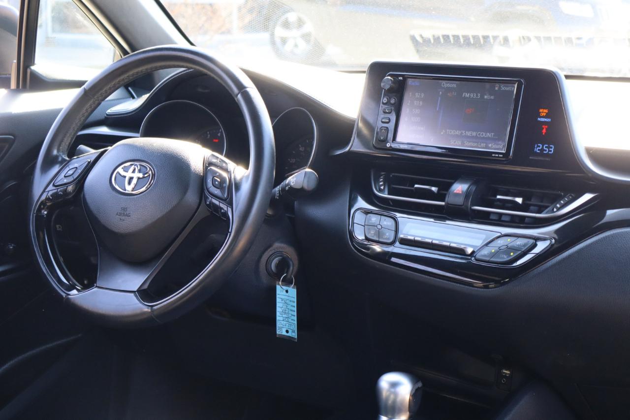 Toyota C-HR XLE 2018