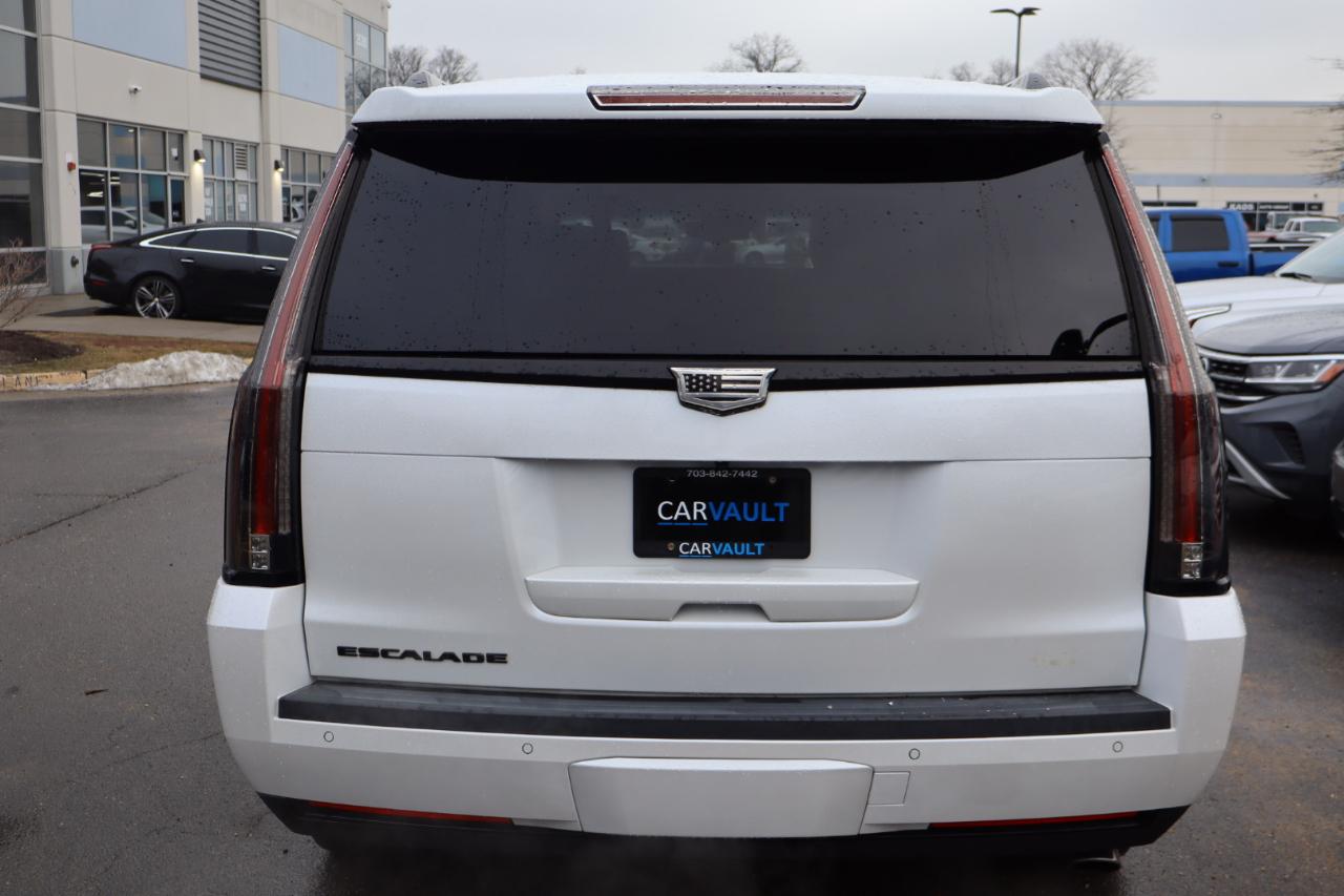 Cadillac Escalade ESV Platinum 4WD 2016