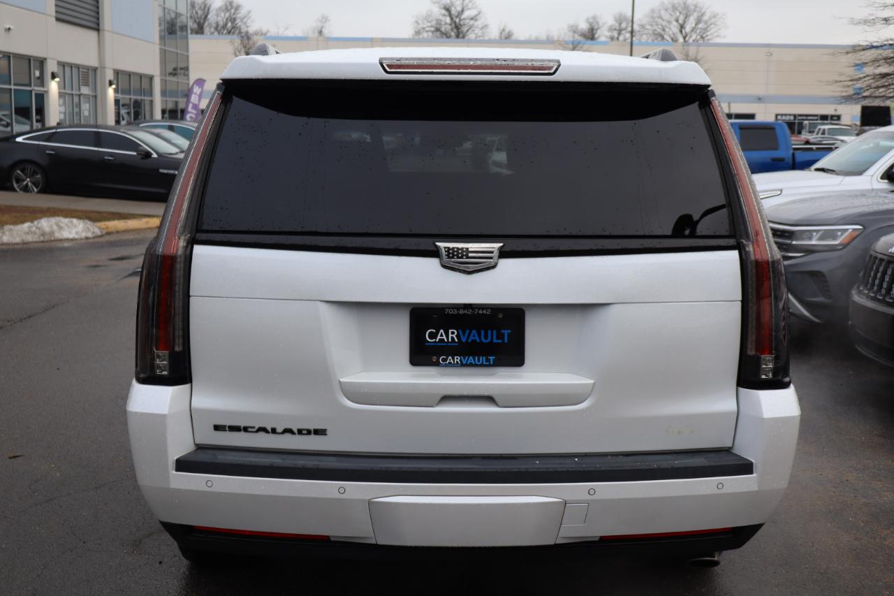 Cadillac Escalade ESV Platinum 4WD 2016