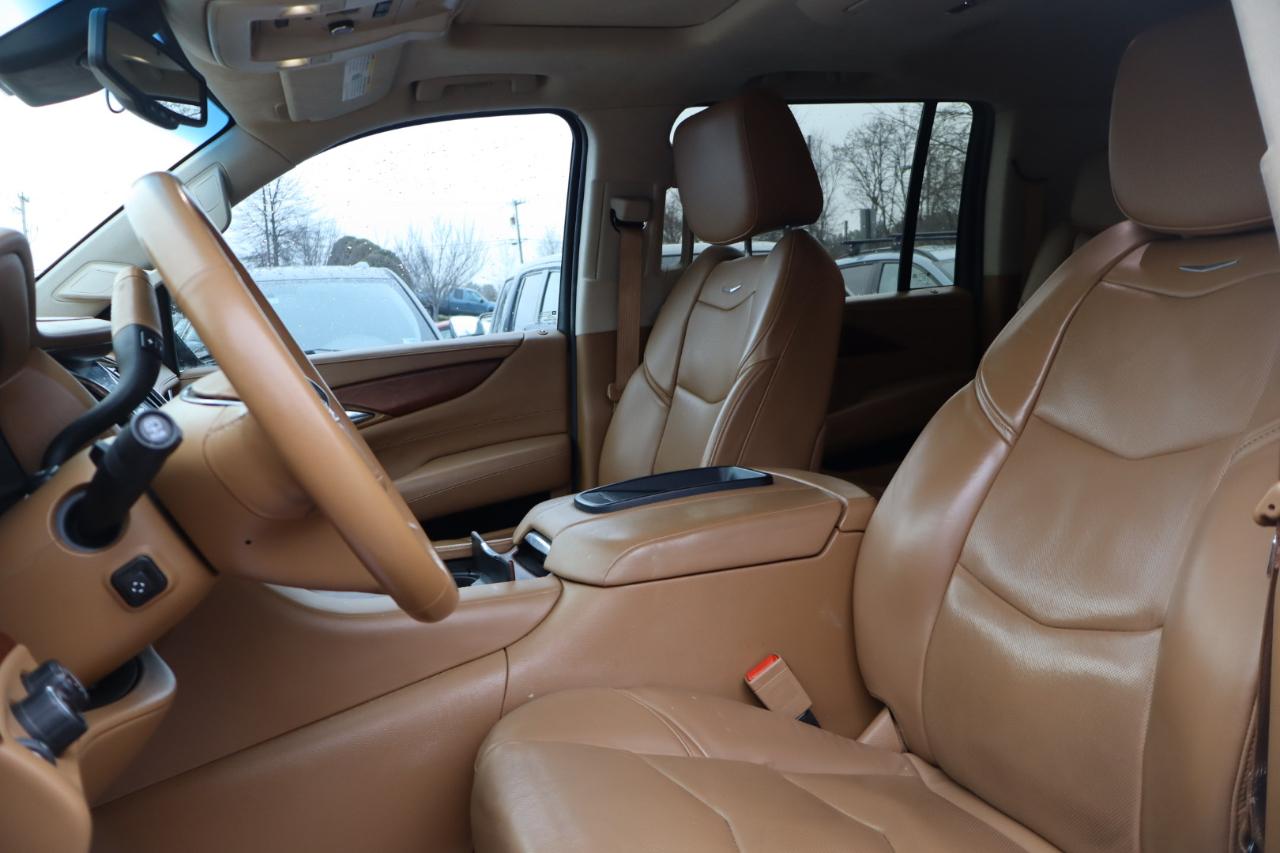 Cadillac Escalade ESV Platinum 4WD 2016