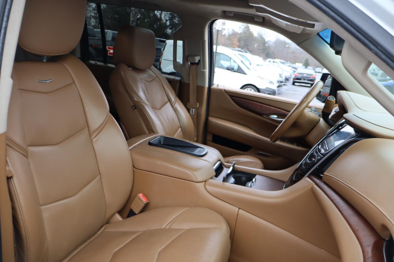 Cadillac Escalade ESV Platinum 4WD 2016