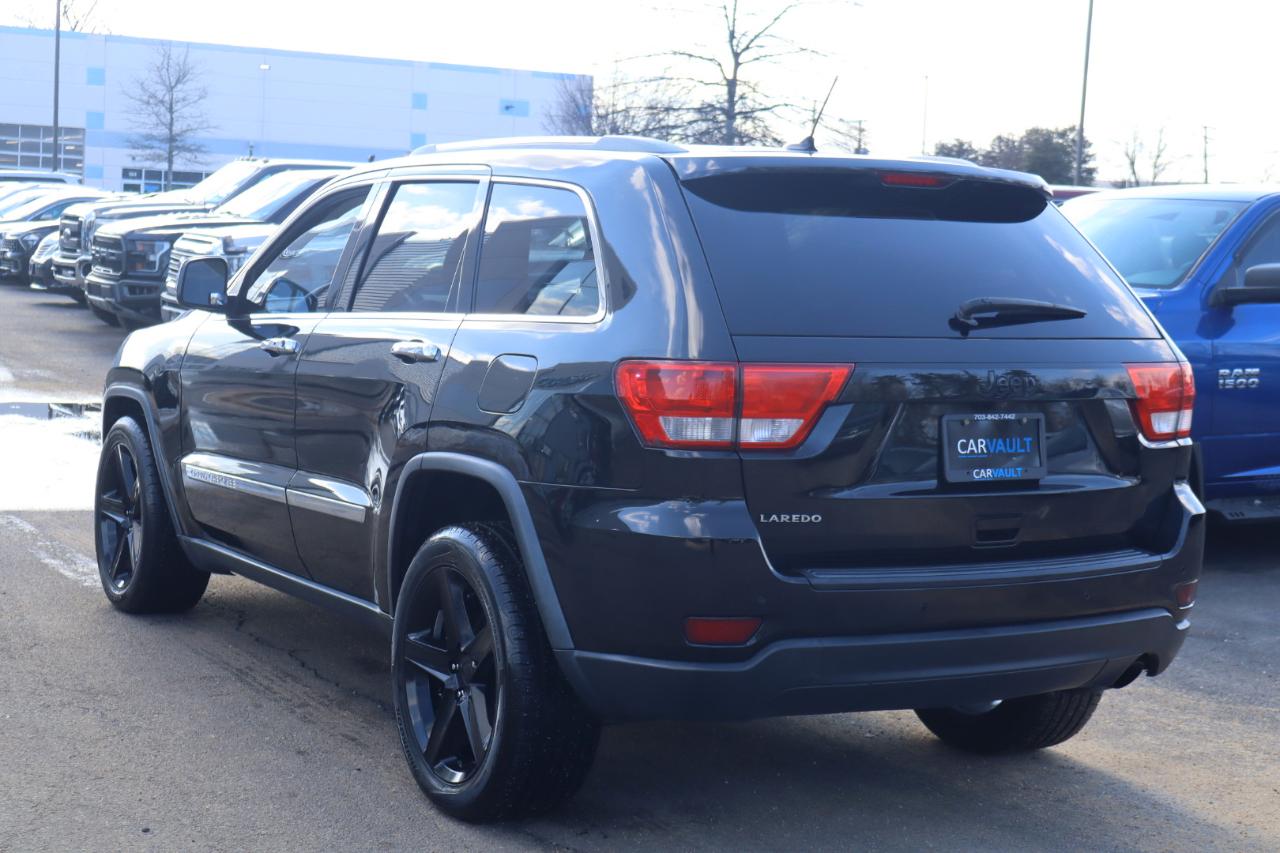 Jeep Grand Cherokee Laredo 2WD 2012