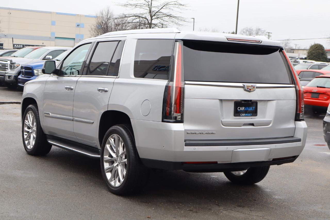 Cadillac Escalade 4WD 4dr Luxury 2019