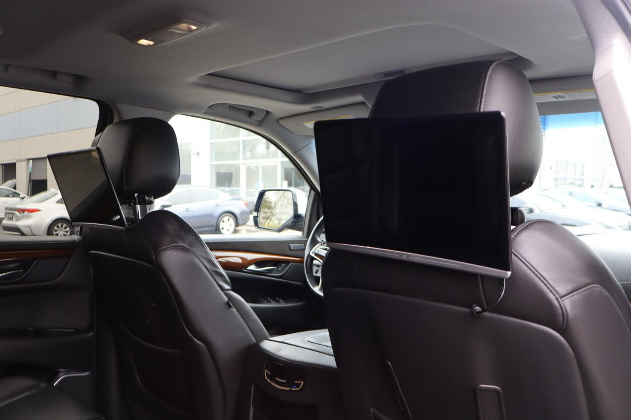 Cadillac Escalade 4WD 4dr Luxury 2019