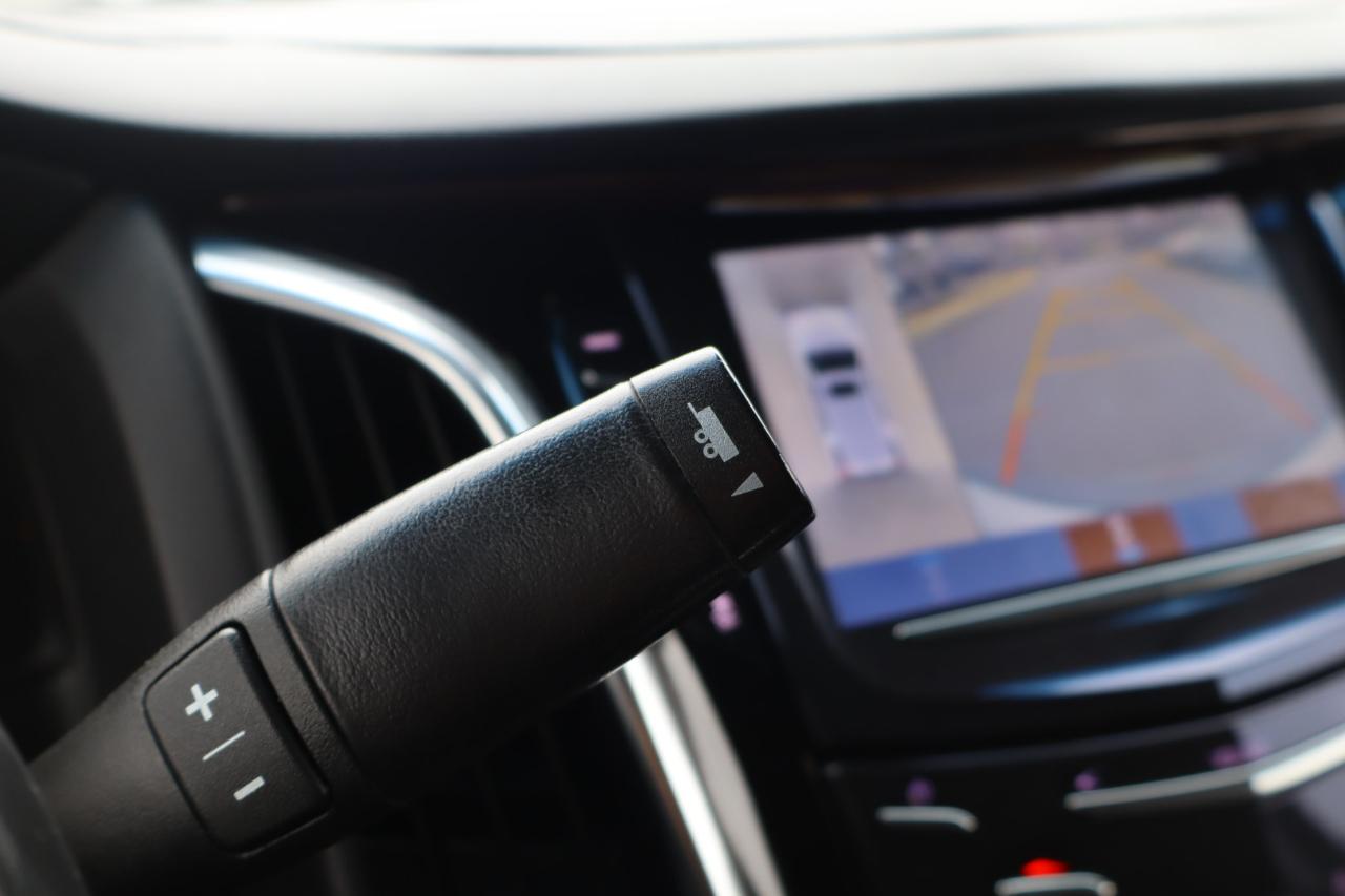 Cadillac Escalade 4WD 4dr Luxury 2019