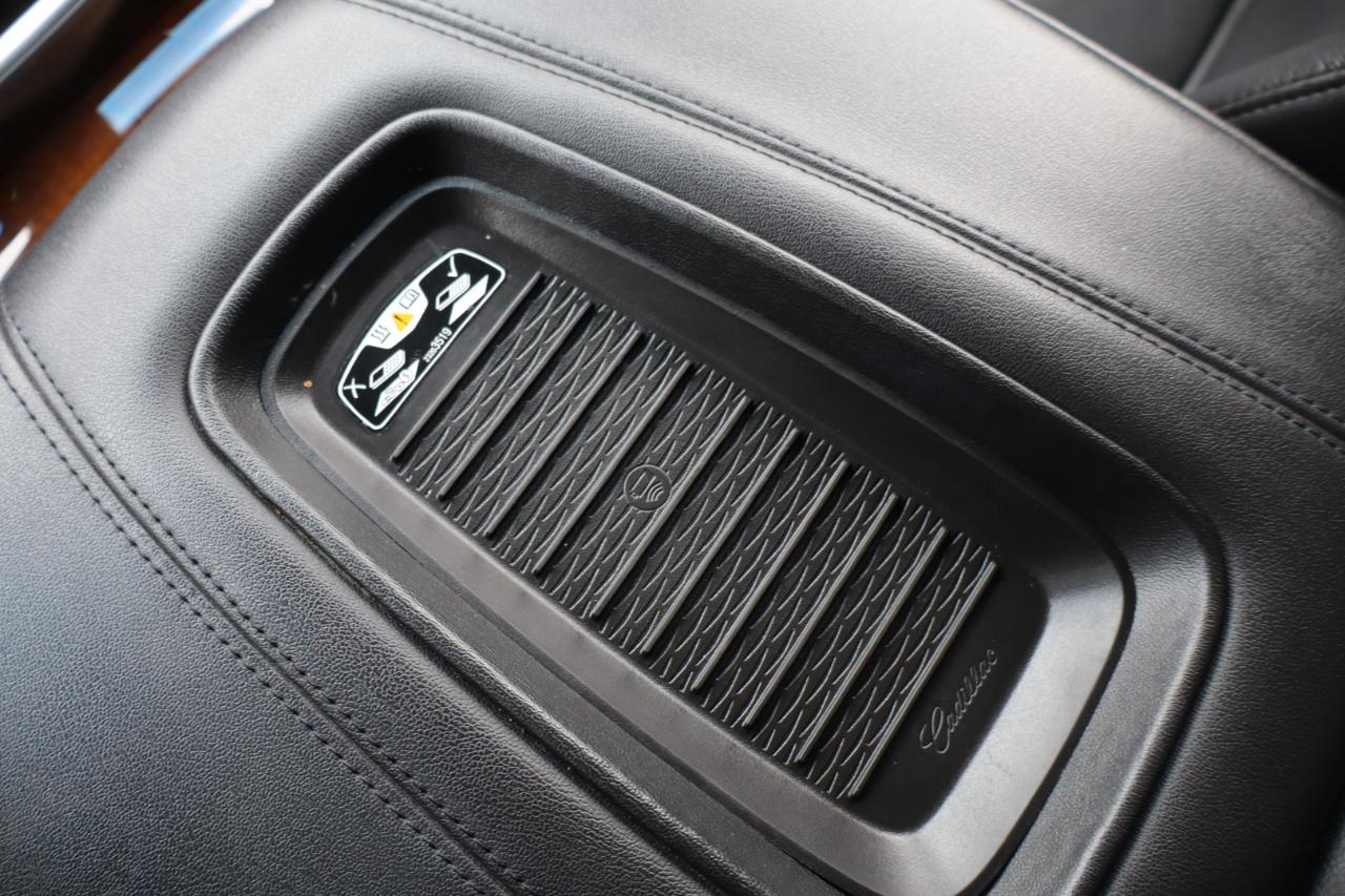 Cadillac Escalade 4WD 4dr Luxury 2019