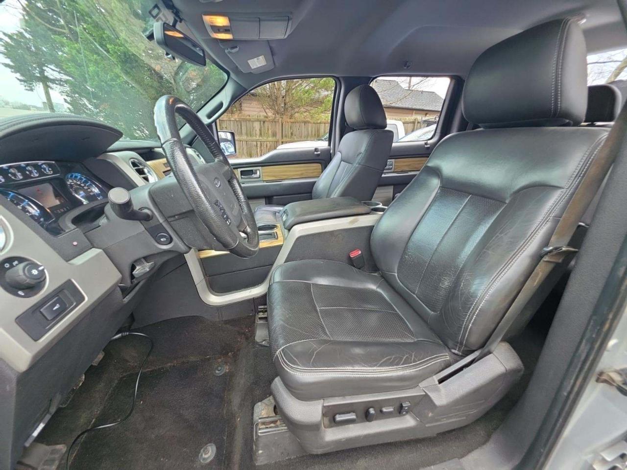 Ford F-150 Lariat SuperCrew 5.5-ft. Bed 2WD 2011