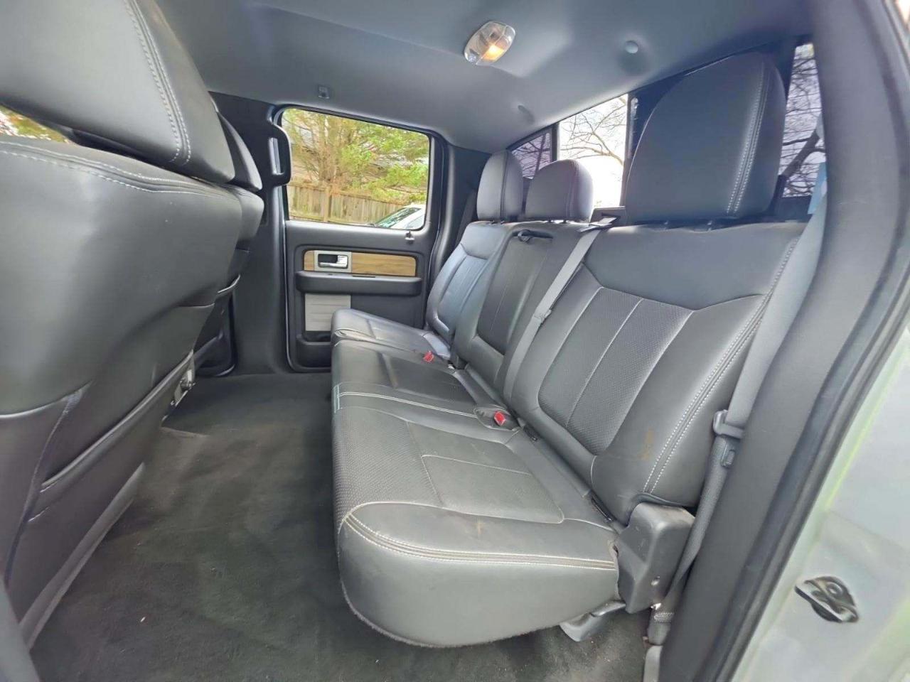 Ford F-150 Lariat SuperCrew 5.5-ft. Bed 2WD 2011