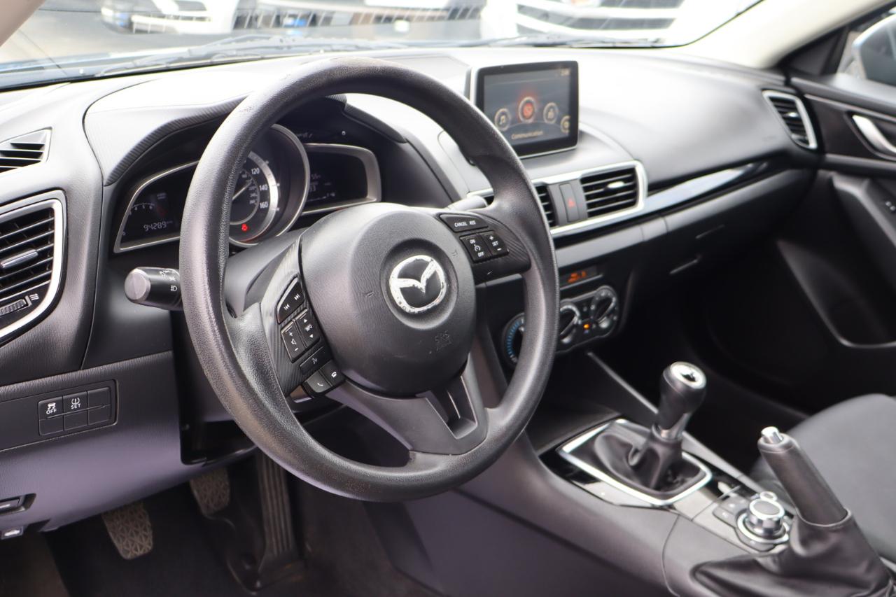 Mazda MAZDA3 i Sport AT 4-Door 2015