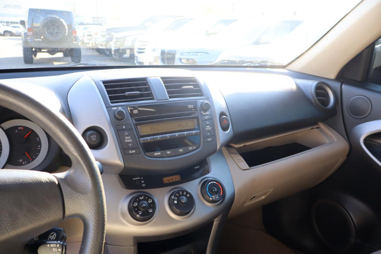 Toyota RAV4 FWD 4dr I4 (Natl) 2008