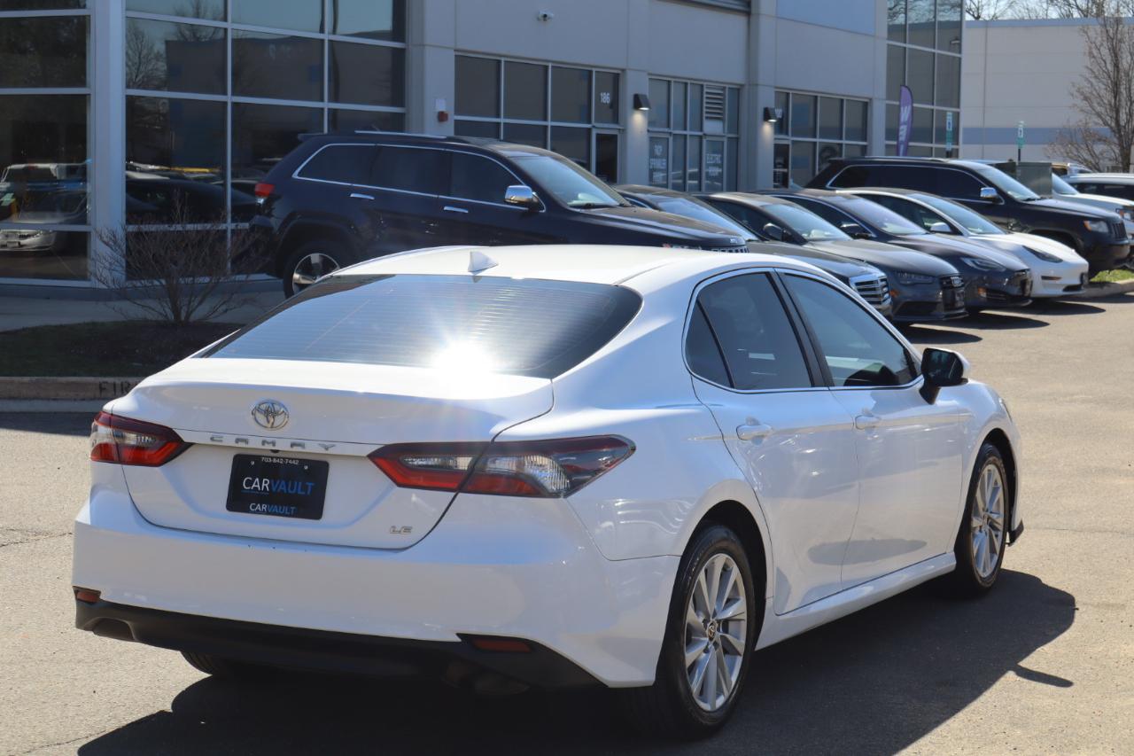 Toyota Camry LE 2021