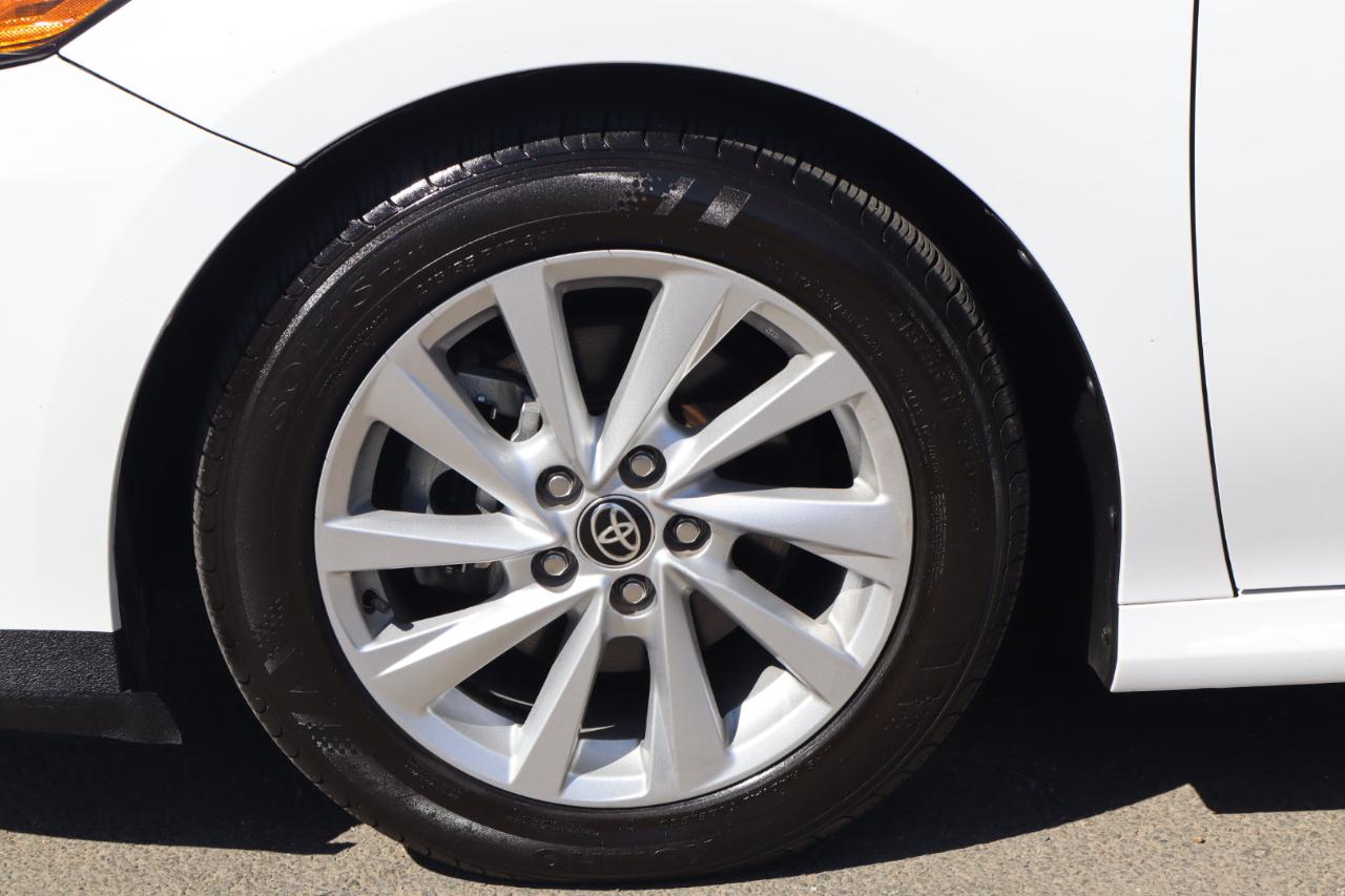 Toyota Camry LE 2021