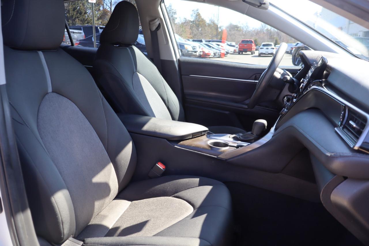 Toyota Camry LE 2021