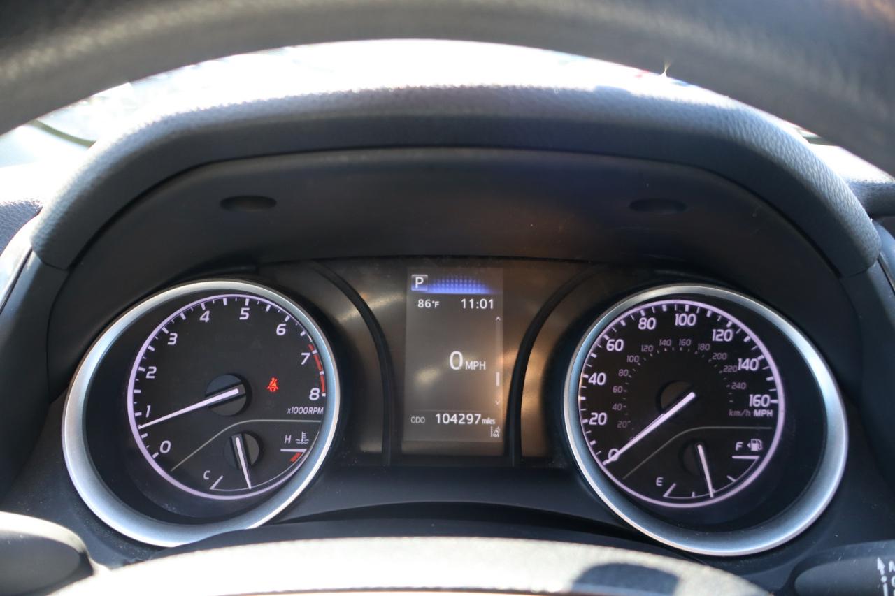 Toyota Camry LE 2021