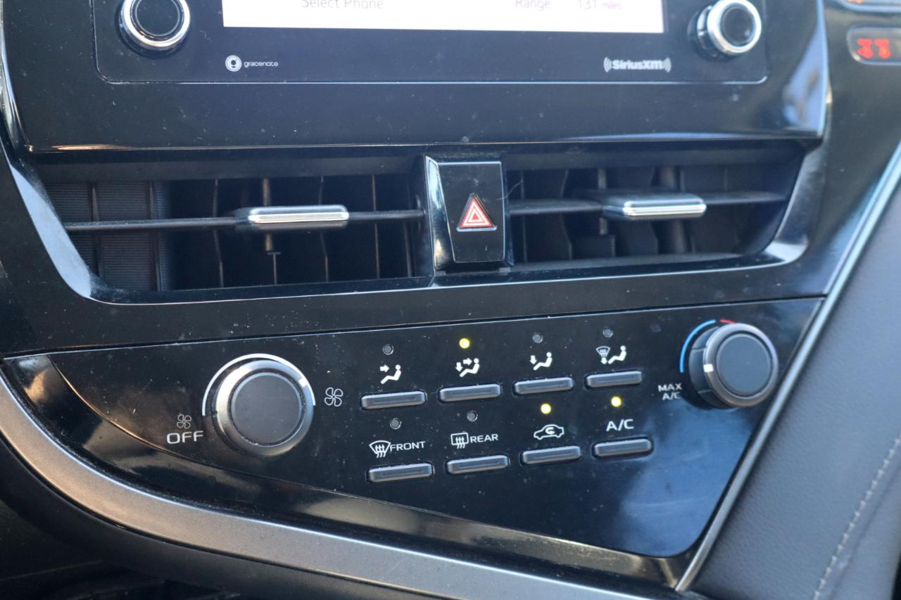 Toyota Camry LE 2021