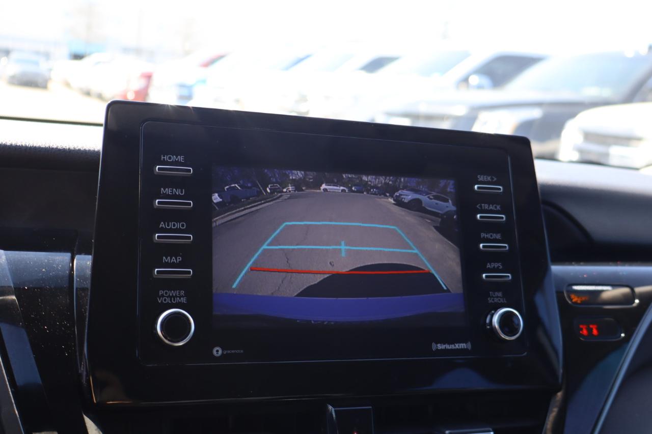 Toyota Camry LE 2021