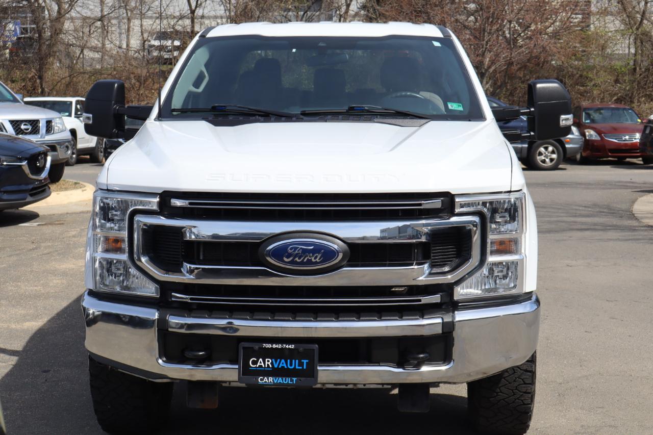 Ford F-350 SD XLT Crew Cab Long Bed 4WD 2022