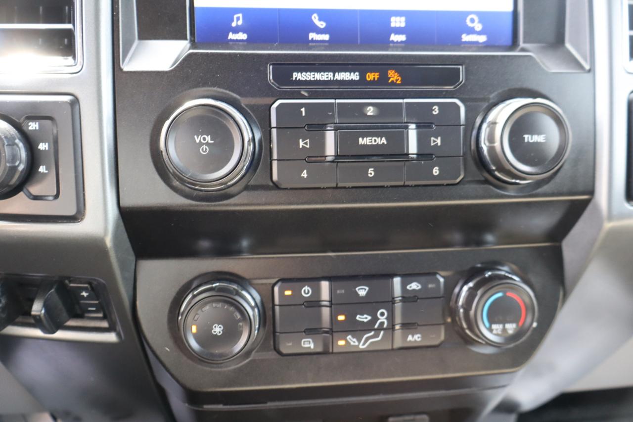 Ford F-350 SD XLT Crew Cab Long Bed 4WD 2022