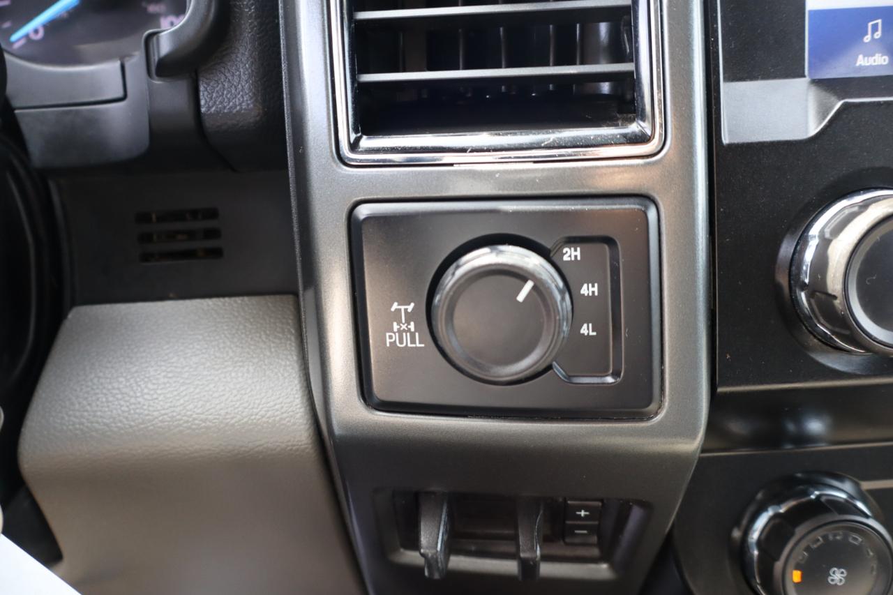 Ford F-350 SD XLT Crew Cab Long Bed 4WD 2022