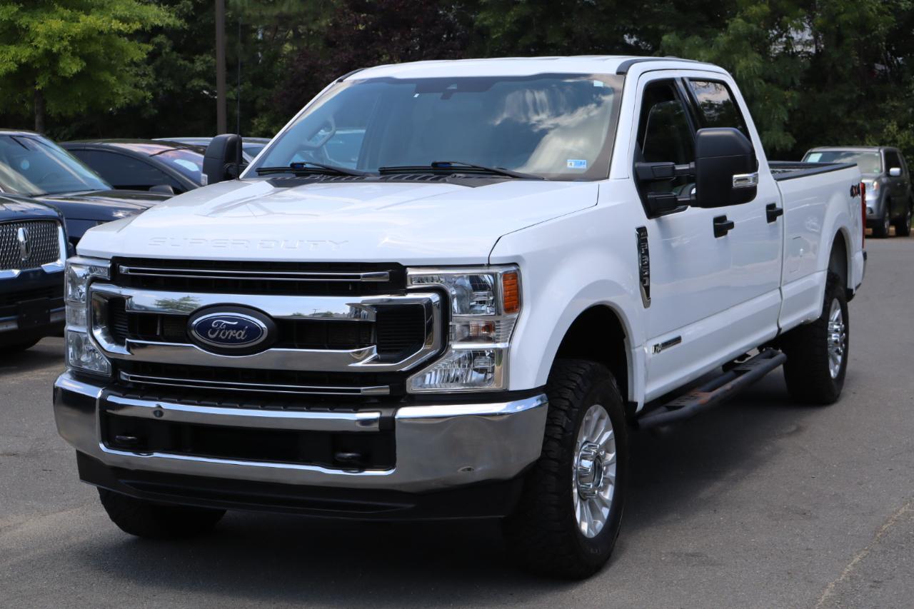 Ford F-350 SD XLT Crew Cab Long Bed 4WD 2022