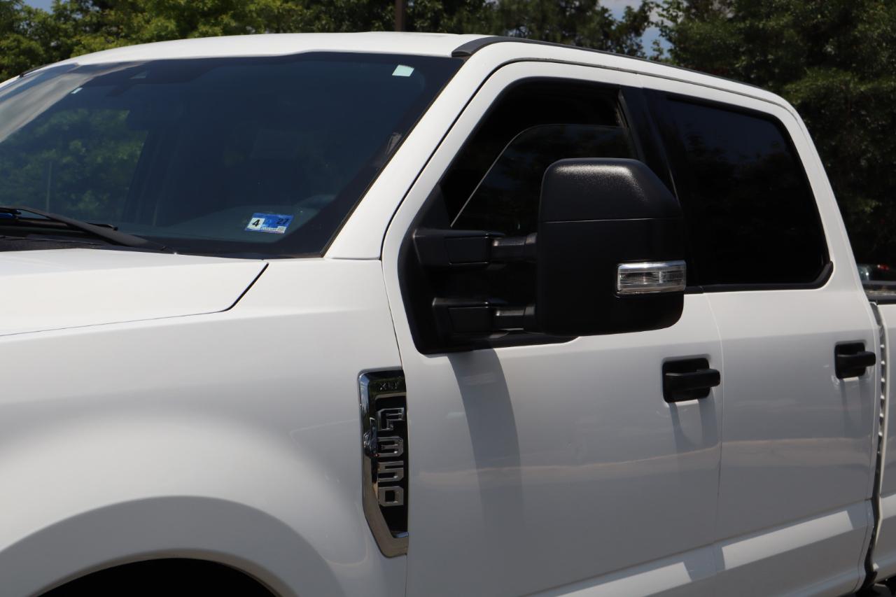 Ford F-350 SD XLT Crew Cab Long Bed 4WD 2022
