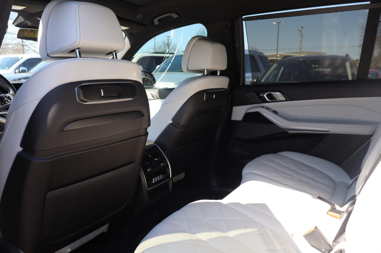 BMW X7 xDrive40i 2023