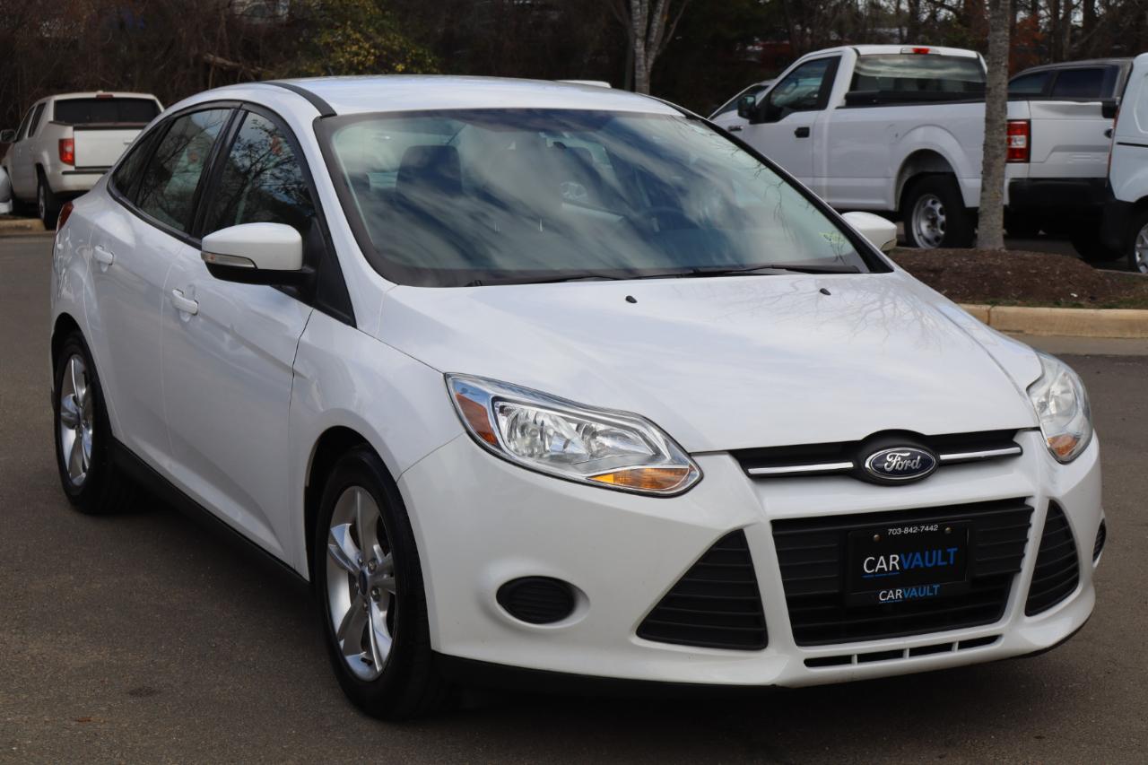 Ford Focus SE Sedan 2014