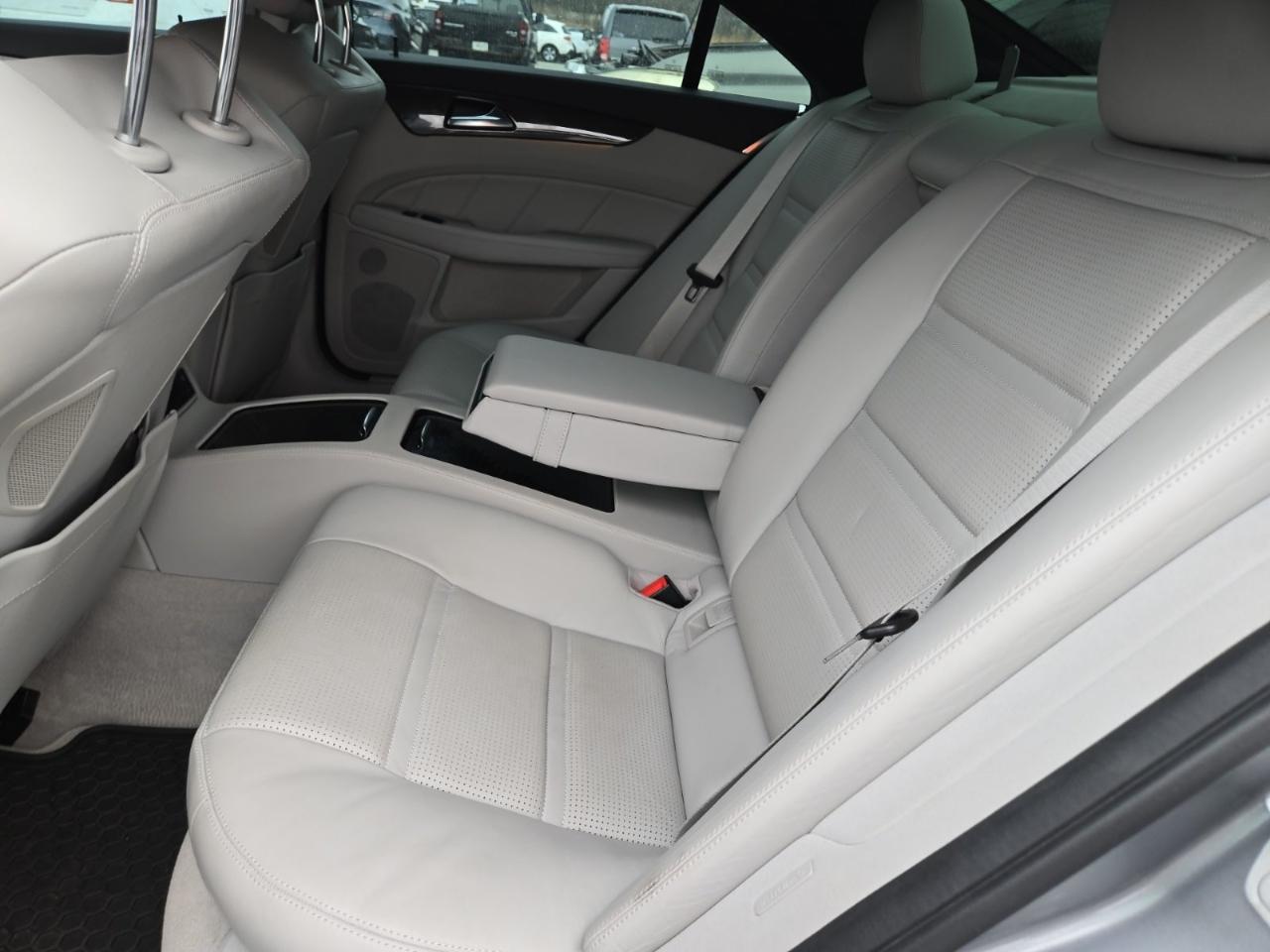 Mercedes-Benz CLS-Class 4dr Sdn CLS 63 AMG S-Model 4MATIC 2014