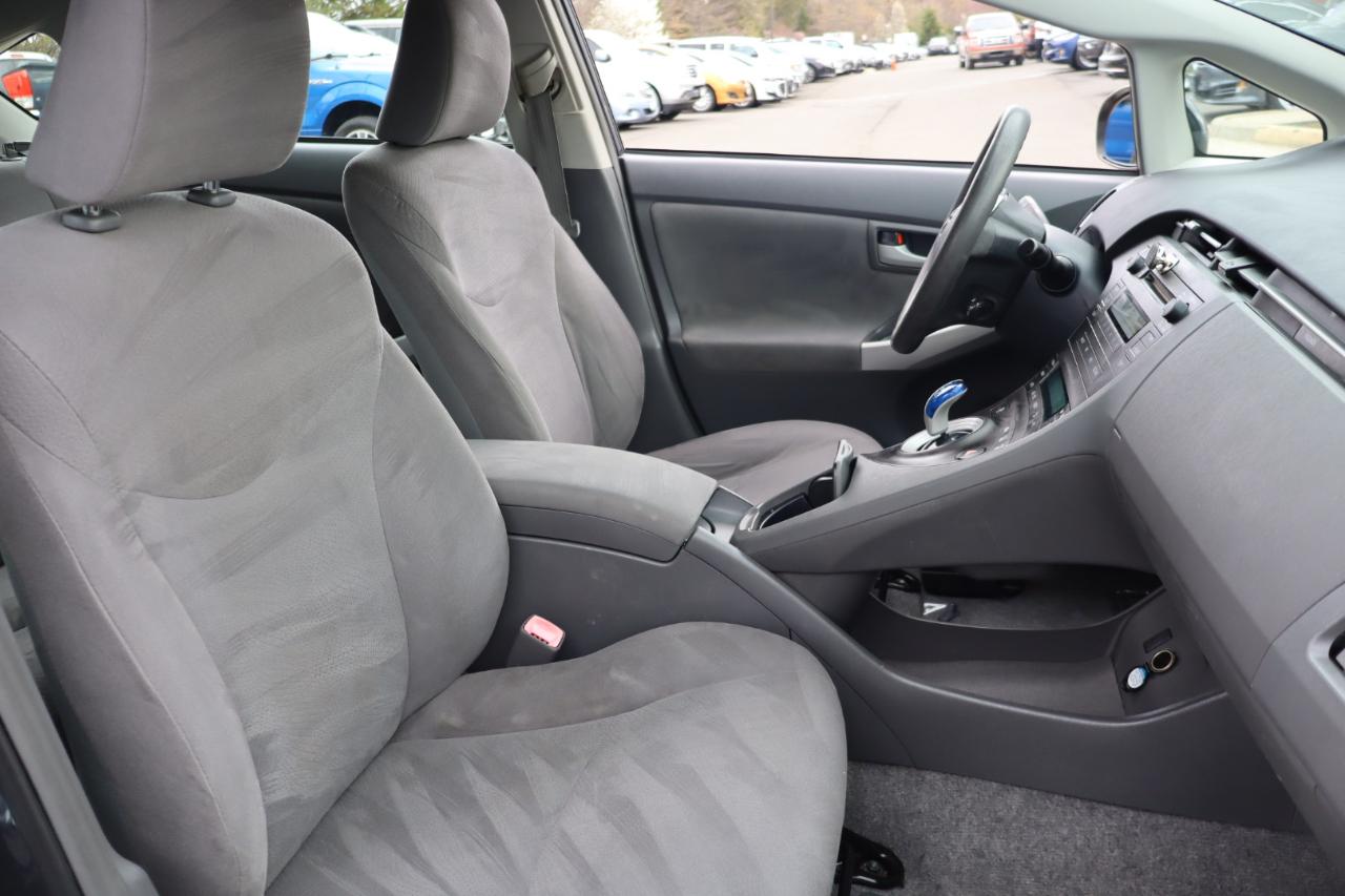 Toyota Prius 5dr HB II (Natl) 2010