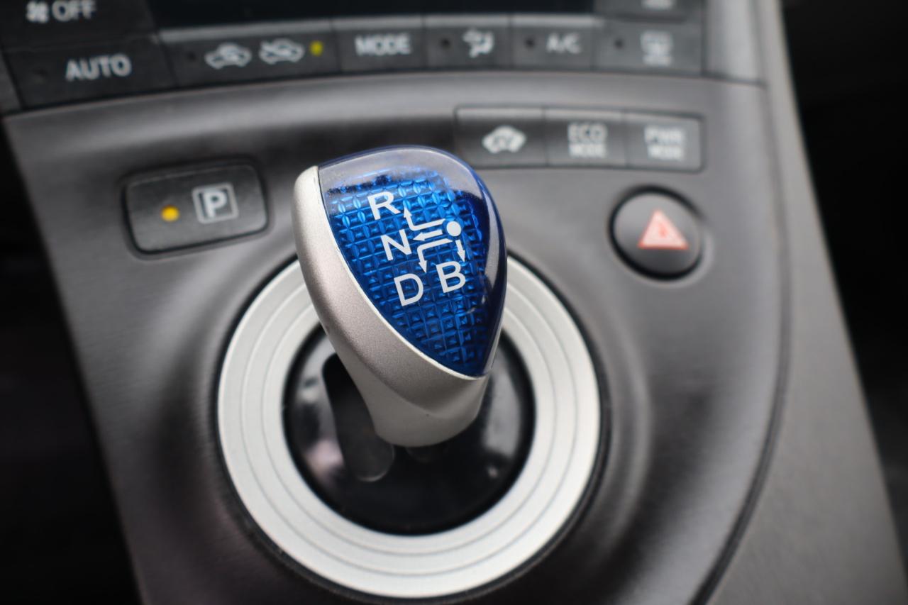 Toyota Prius 5dr HB II (Natl) 2010