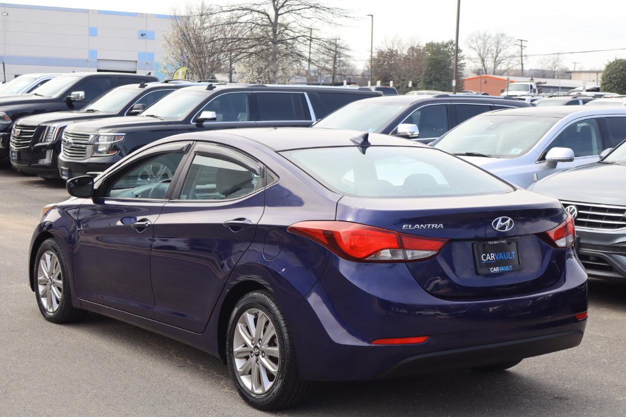 Hyundai Elantra SE 2014