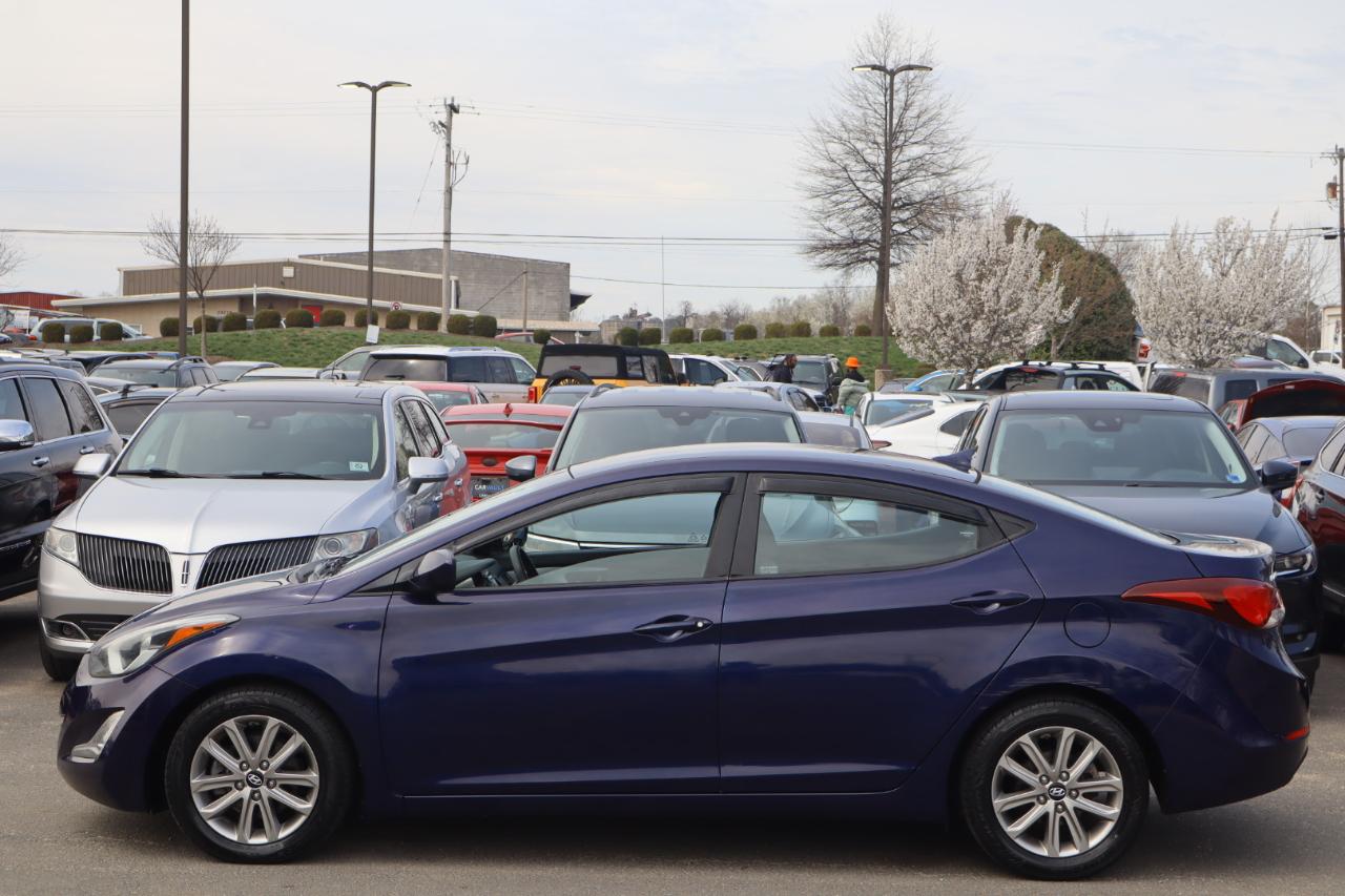 Hyundai Elantra SE 2014