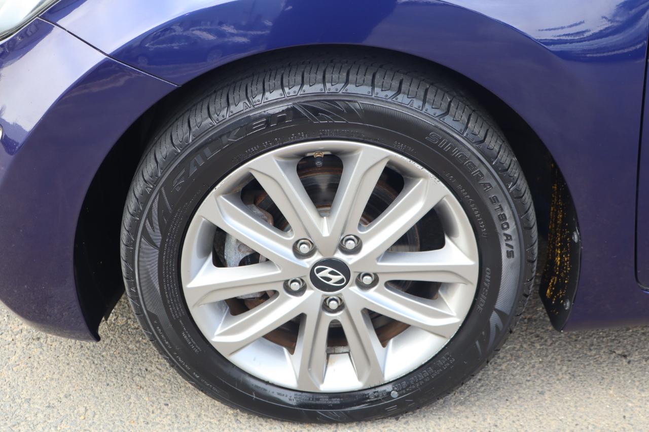 Hyundai Elantra SE 2014