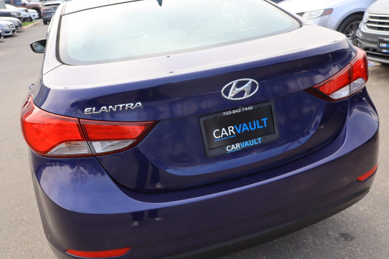 Hyundai Elantra SE 2014